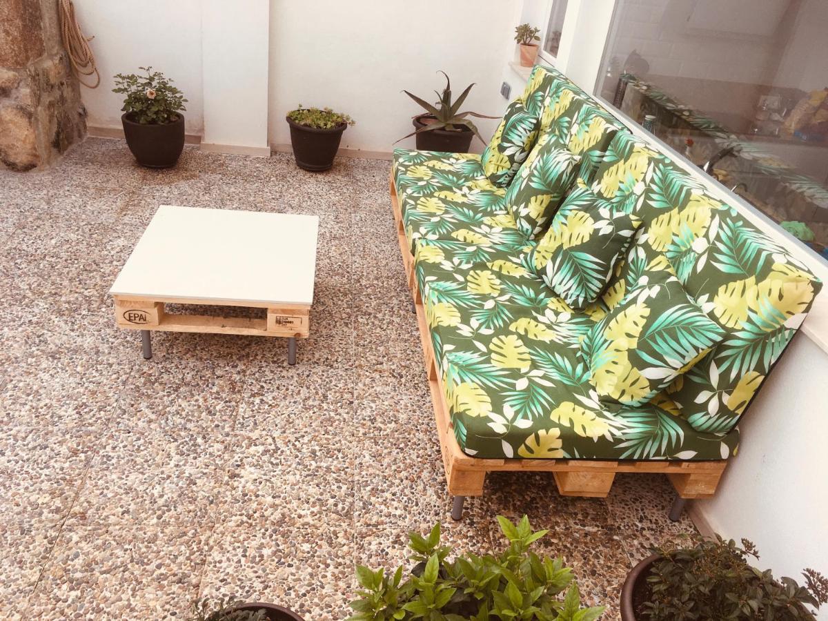 Acogedora Casa Con Patio En El Tiemblo Leilighet Eksteriør bilde